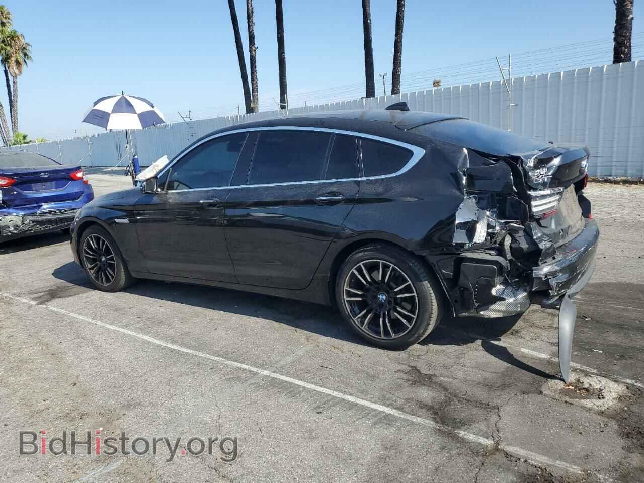 2017 BMW 5 SERIES - VIN: WBA5M2C33HG811643 - Фото 2