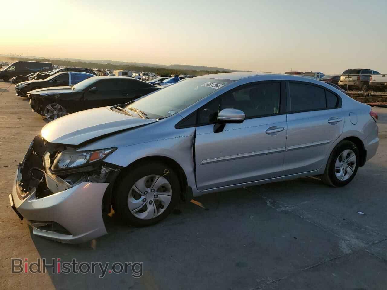Фотография 19XFB2F58FE078433 - HONDA CIVIC 2015