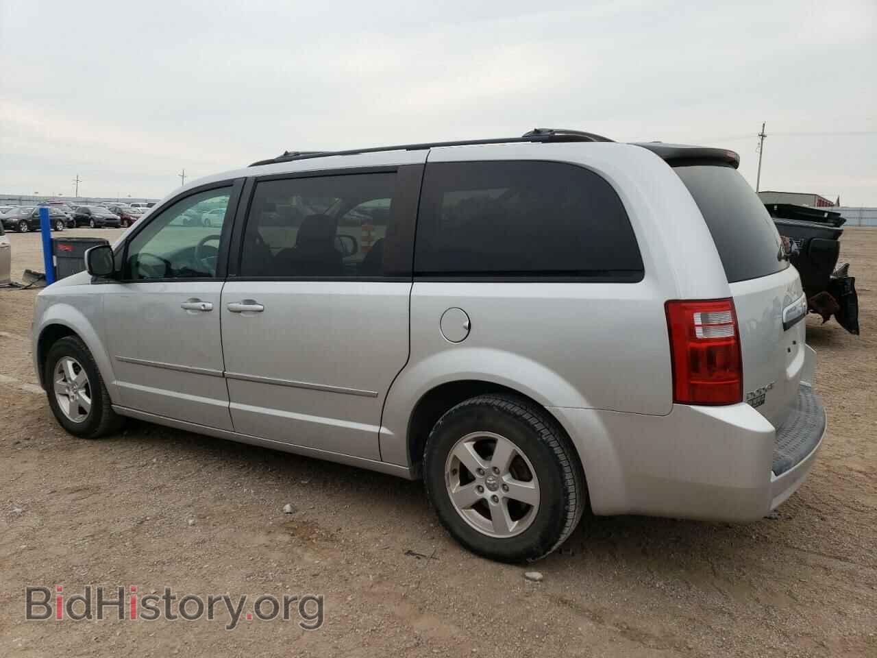 2010 DODGE CARAVAN - VIN: 2D4RN5D16AR237661 - Photo 2