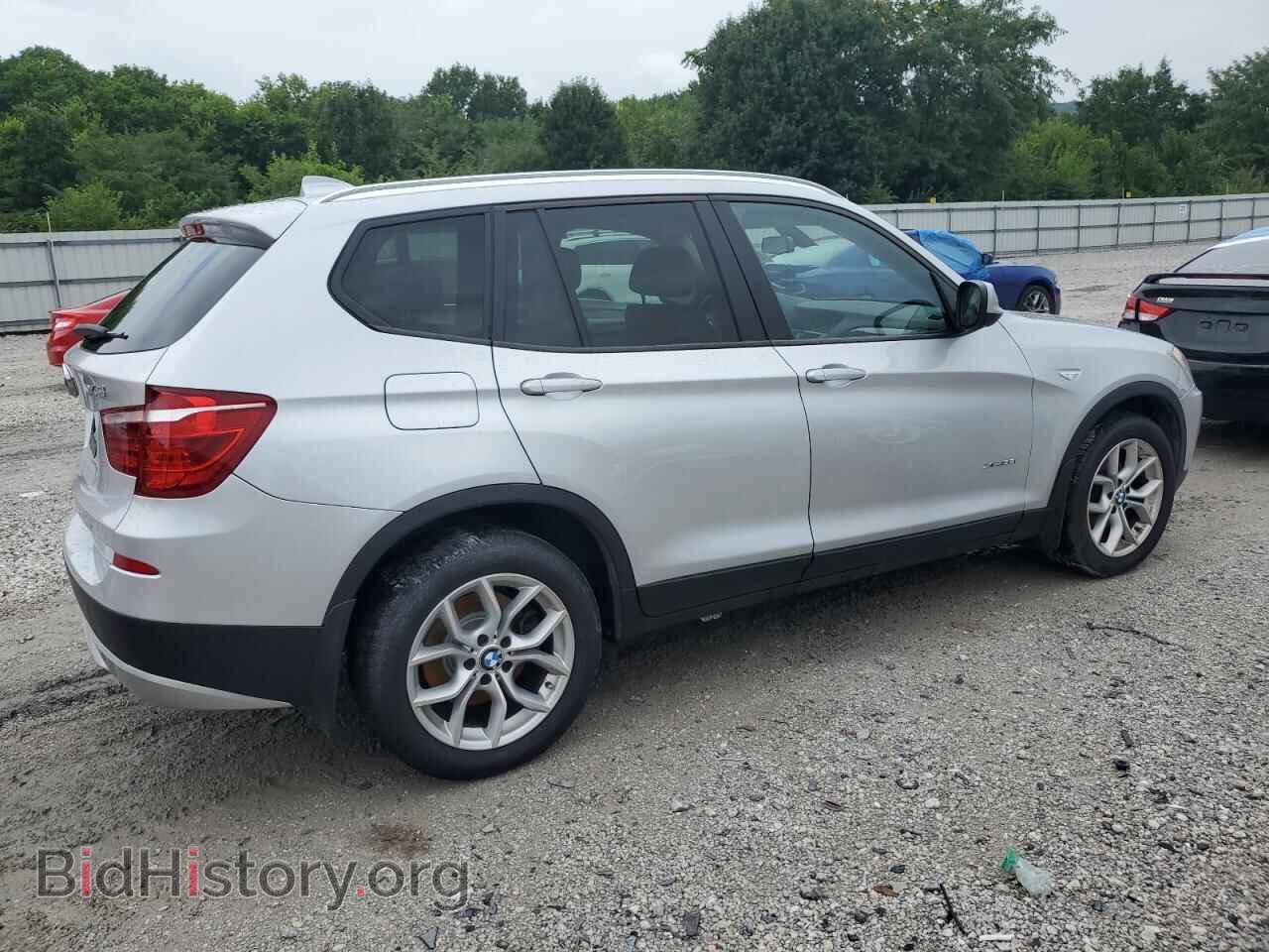 2011 BMW X3 - VIN: 5UXWX7C56BL734177 - Фото 3
