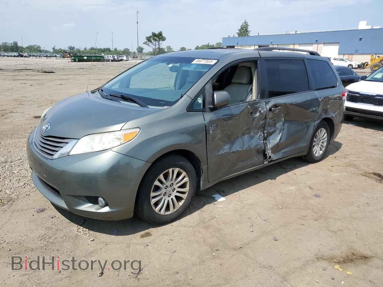Photo 5TDYK3DC6CS202393 - TOYOTA All Models 2012