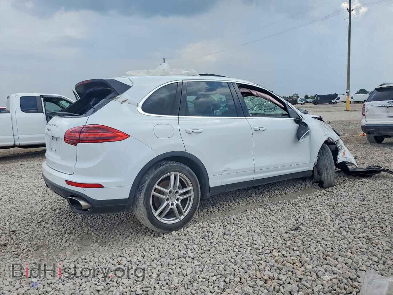 2016 PORSCHE CAYENNE - VIN: WP1AA2A24GLA08784 - Photo 3