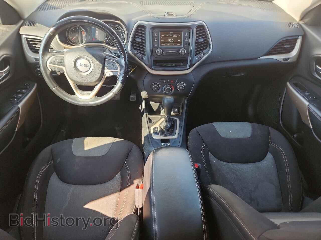 2018 JEEP CHEROKEE - VIN: 1C4PJLCB1JD577172 - Фото 8