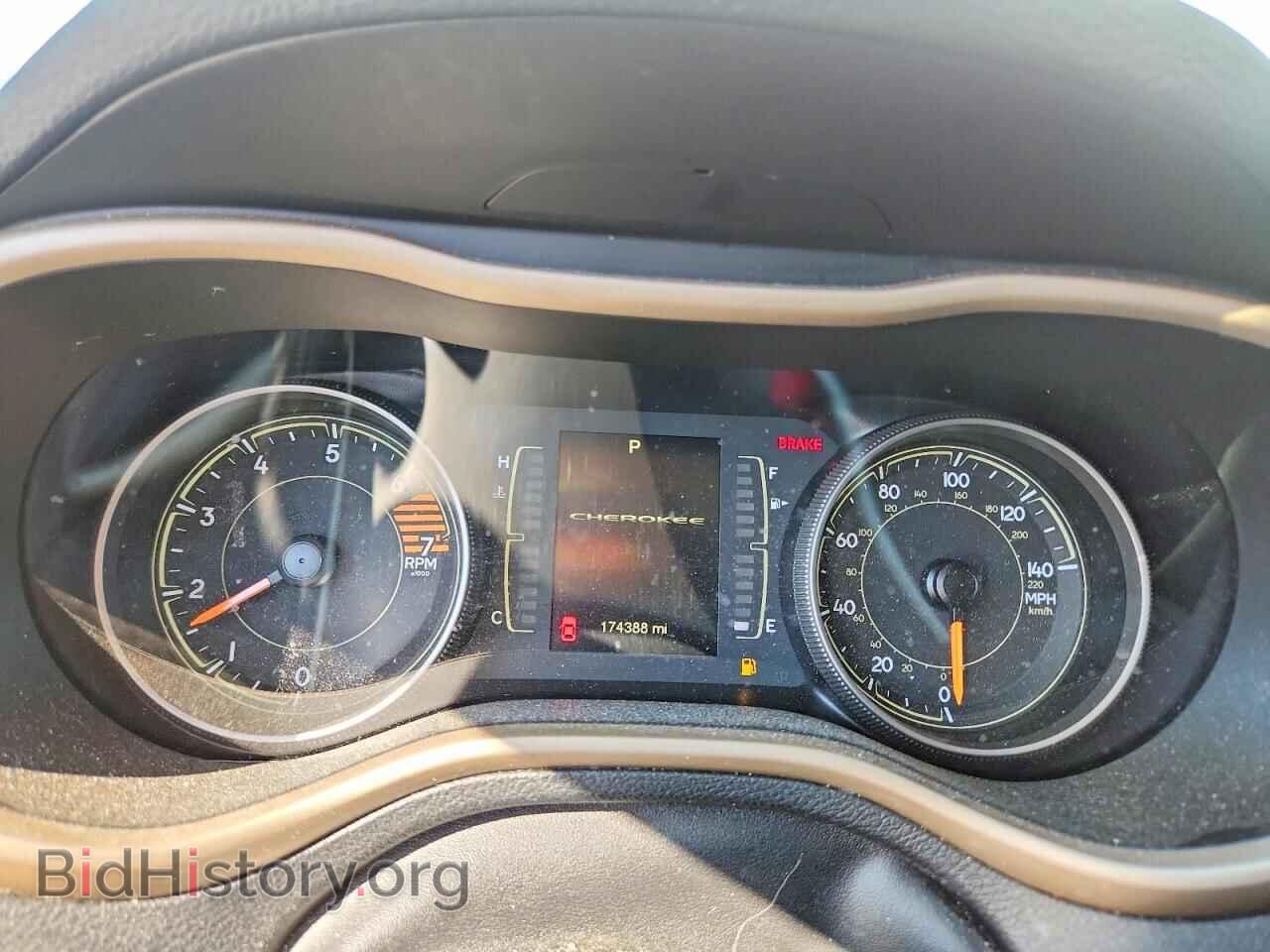 2018 JEEP CHEROKEE - VIN: 1C4PJLCB1JD577172 - Фото 9