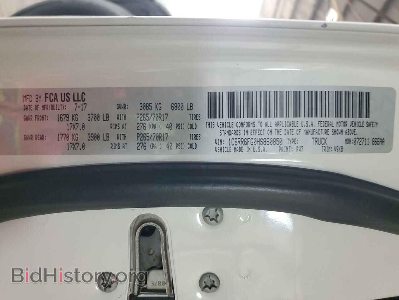 2017 RAM 1500 - VIN: 1C6RR6FG0HS860850 - Фото 12
