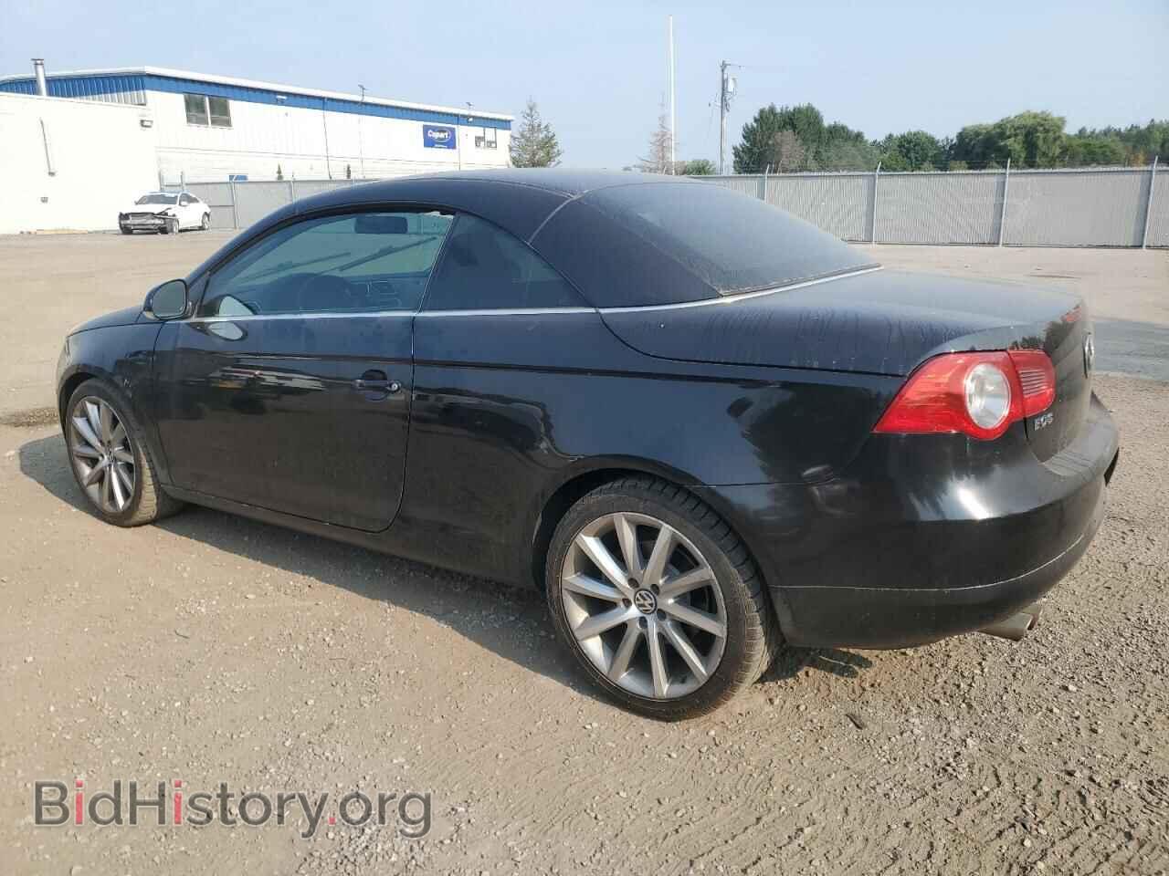 2007 VOLKSWAGEN EOS - VIN: WVWAA71FX7V043366 - Фото 2