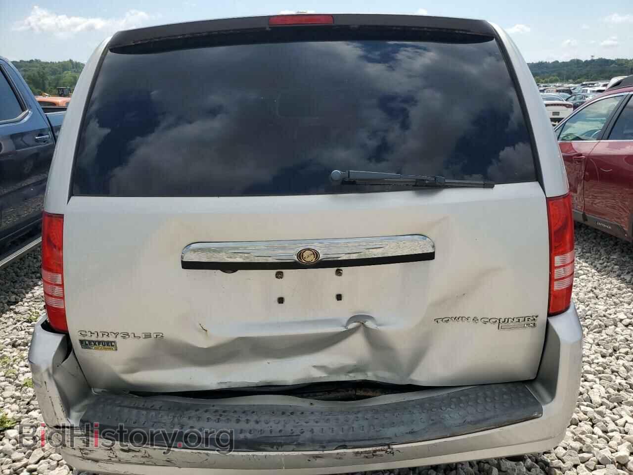 2009 CHRYSLER MINIVAN - VIN: 2A8HR44E19R568601 - Фото 6