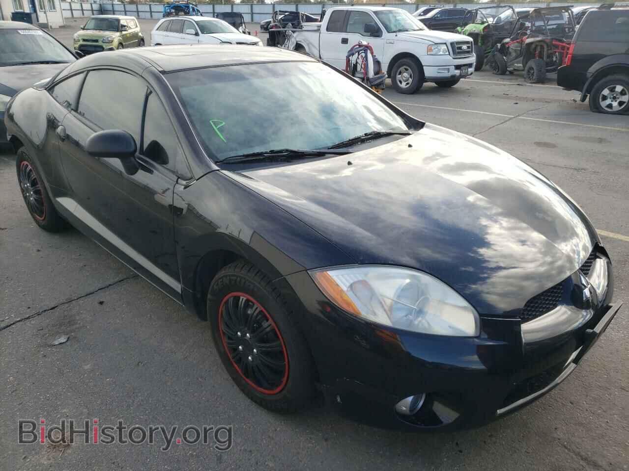 Photo 4A3AK34T38E036328 - MITSUBISHI ECLIPSE 2008