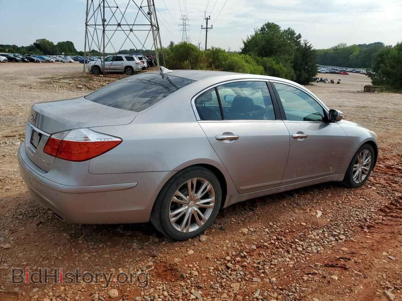 2011 HYUNDAI GENESIS - VIN: KMHGC4DE5BU123660 - Фото 3