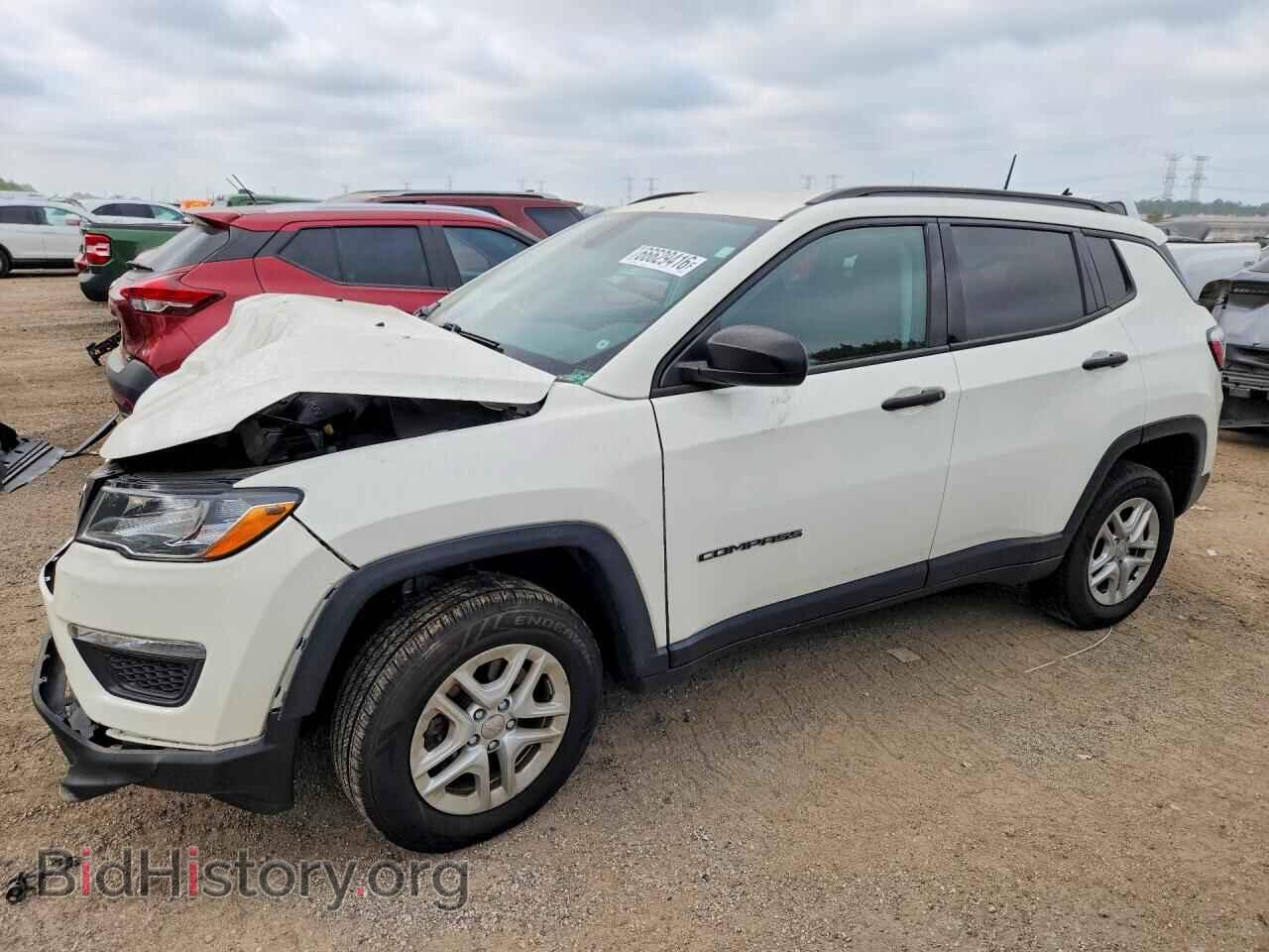 Photo 3C4NJDAB2JT399993 - JEEP COMPASS 2018
