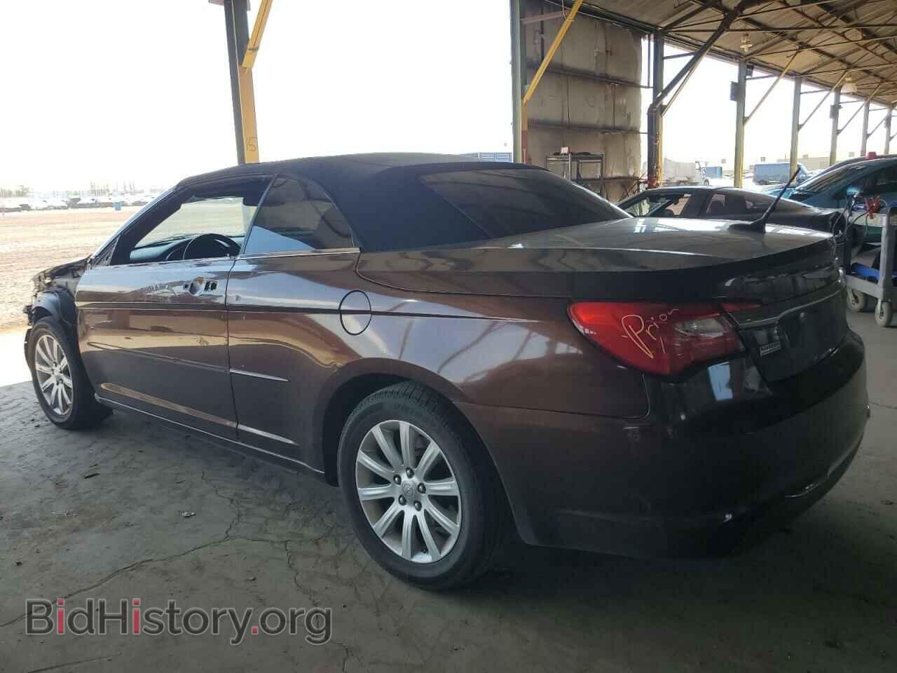 2013 CHRYSLER 200 - VIN: 1C3BCBEG2DN718549 - Фото 2