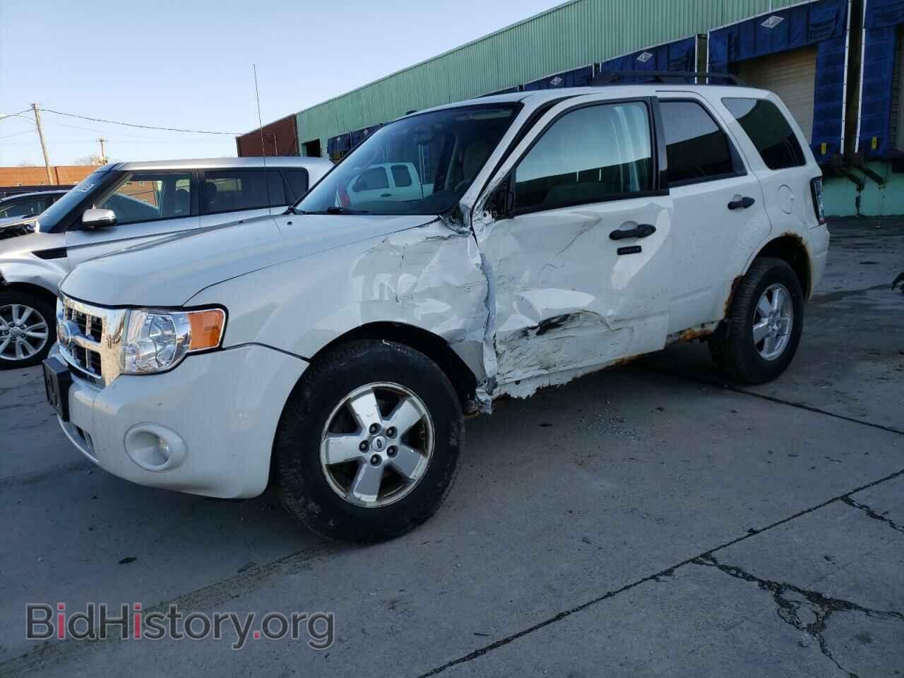 Фотография 1FMCU0D71AKC68016 - FORD ESCAPE 2010