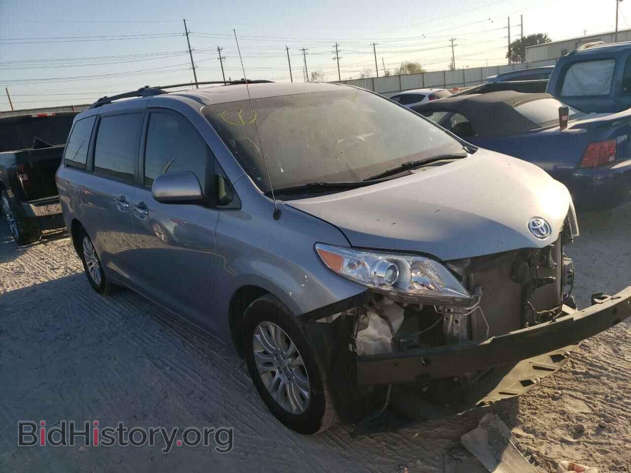 2012 TOYOTA All Models - VIN: 5TDYK3DC2CS273851 - Фото 4