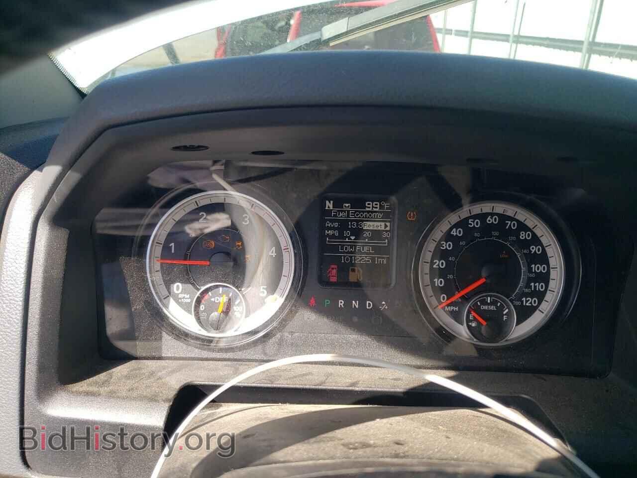 2017 RAM All Models - VIN: 3C6UR5DL7HG584100 - Photo 9