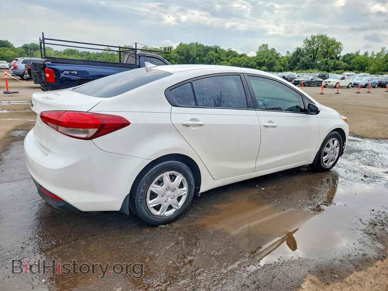 2017 KIA FORTE - VIN: 3KPFL4A75HE018680 - Фото 3