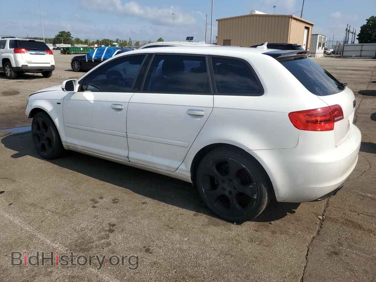 2011 AUDI A3 - VIN: WAUBJBFMXBA067355 - Photo 2