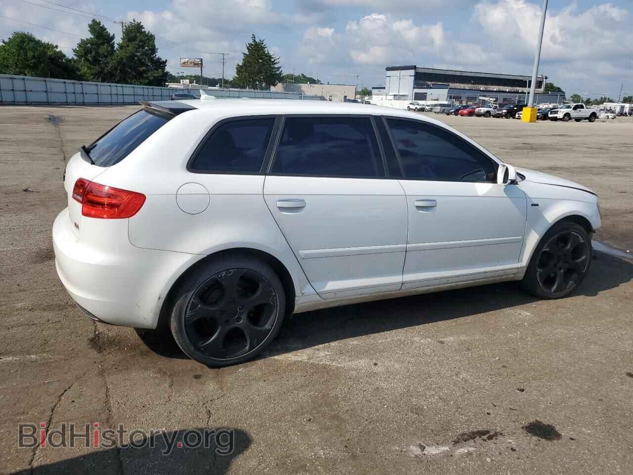 2011 AUDI A3 - VIN: WAUBJBFMXBA067355 - Photo 3