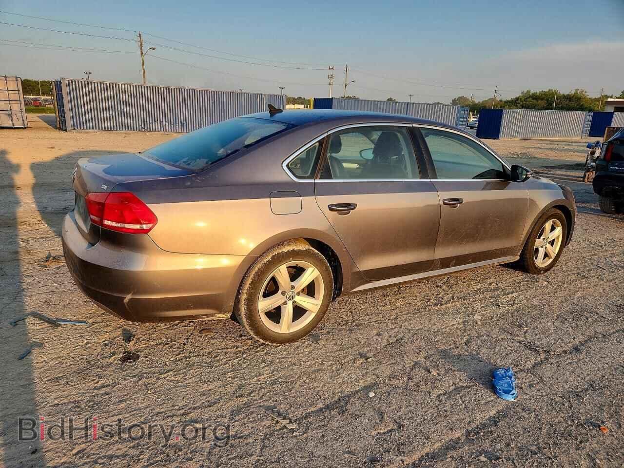 2012 VOLKSWAGEN PASSAT - VIN: 1VWBH7A38CC036196 - Фото 3