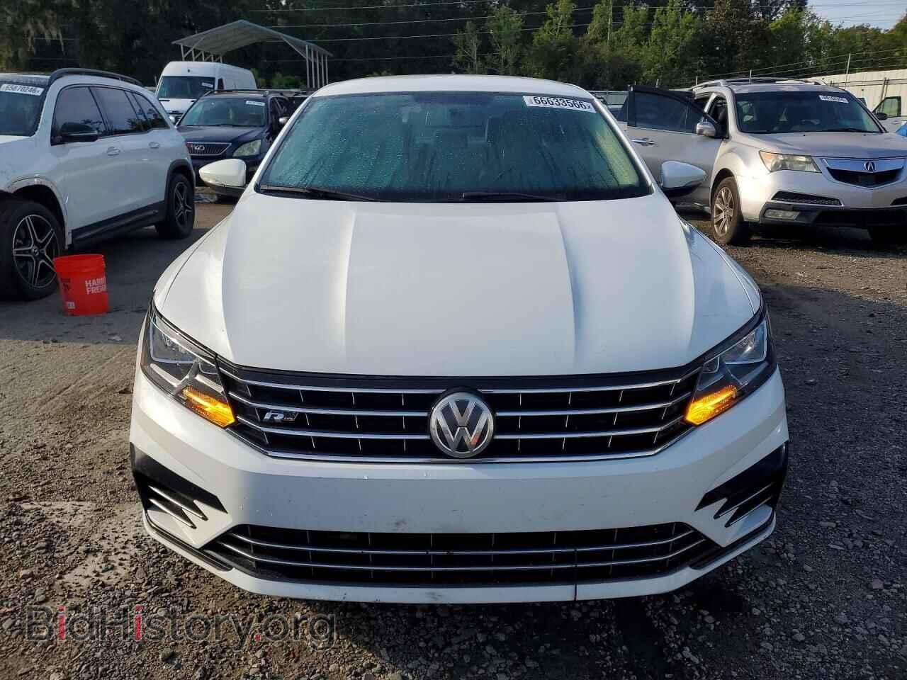 2017 VOLKSWAGEN PASSAT - VIN: 1VWDT7A32HC075235 - Фото 5