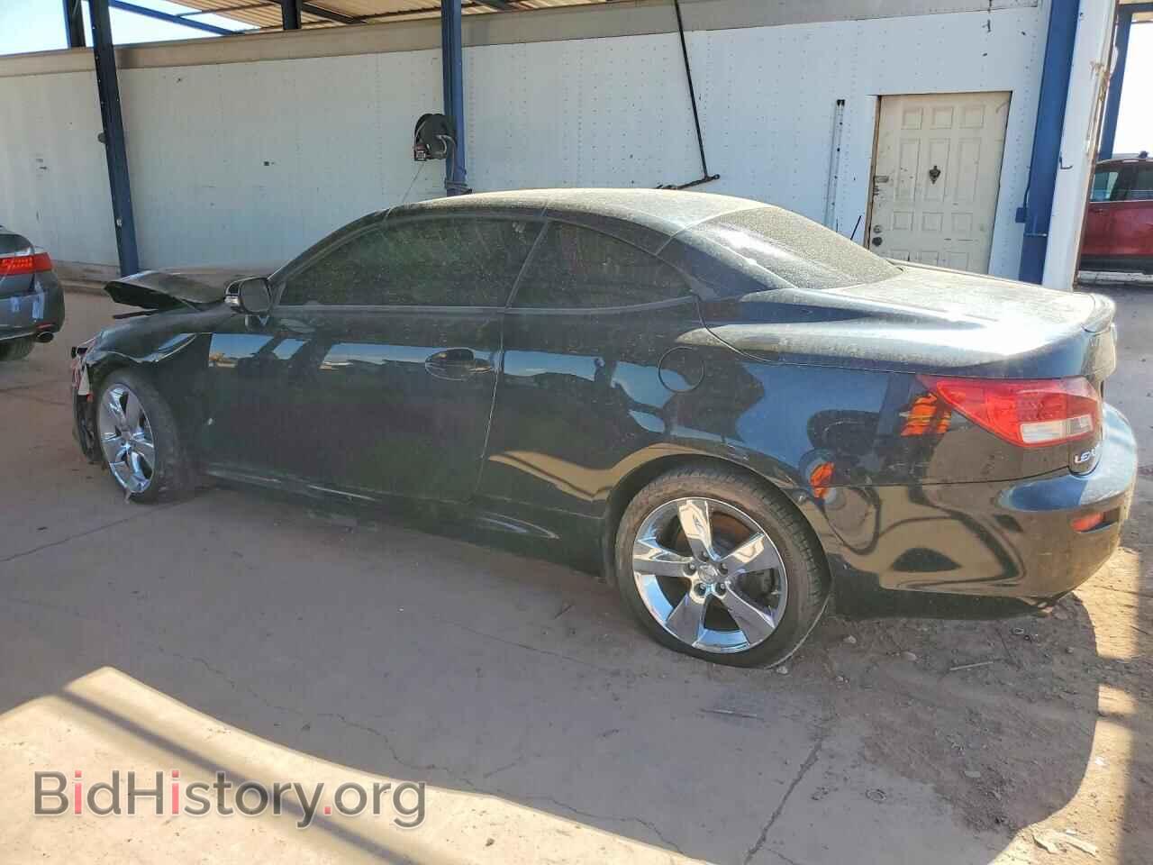 2010 LEXUS IS - VIN: JTHFE2C26A2504822 - Photo 2