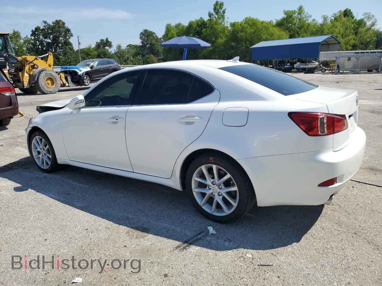 2011 LEXUS IS - VIN: JTHCF5C27B5045575 - Фото 2