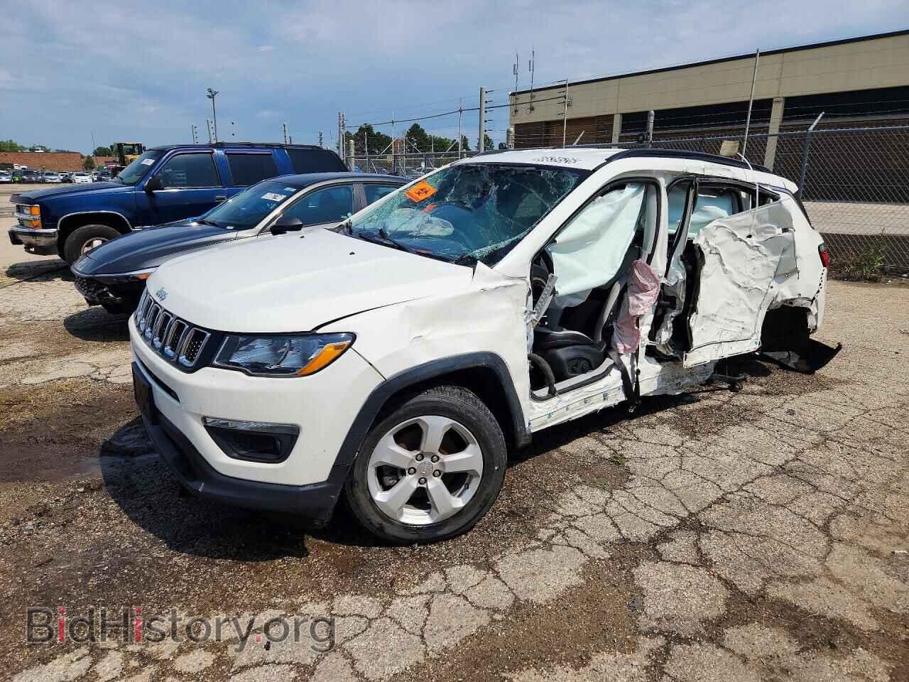 Photo 3C4NJDBB6JT281752 - JEEP COMPASS 2018