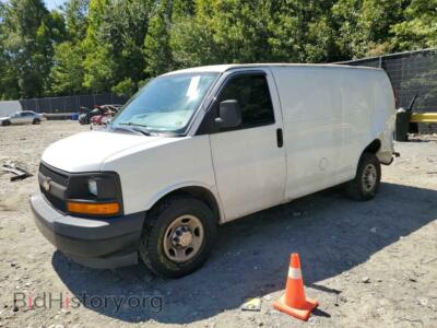 2017 Chevrolet EXPRESS Express G2, белый — VIN 1GCWGAFF2H1125661, Copart