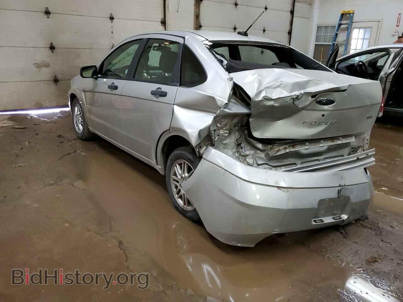 2009 FORD FOCUS - VIN: 1FAHP35N99W264175 - Photo 2