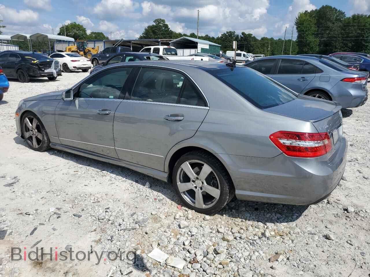 2011 MERCEDES-BENZ E-CLASS - VIN: WDDHF5GB7BA273574 - Фото 2