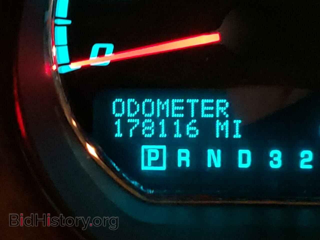 2011 BUICK LUCERNE - VIN: 1G4HC5EM7BU138807 - Photo 8