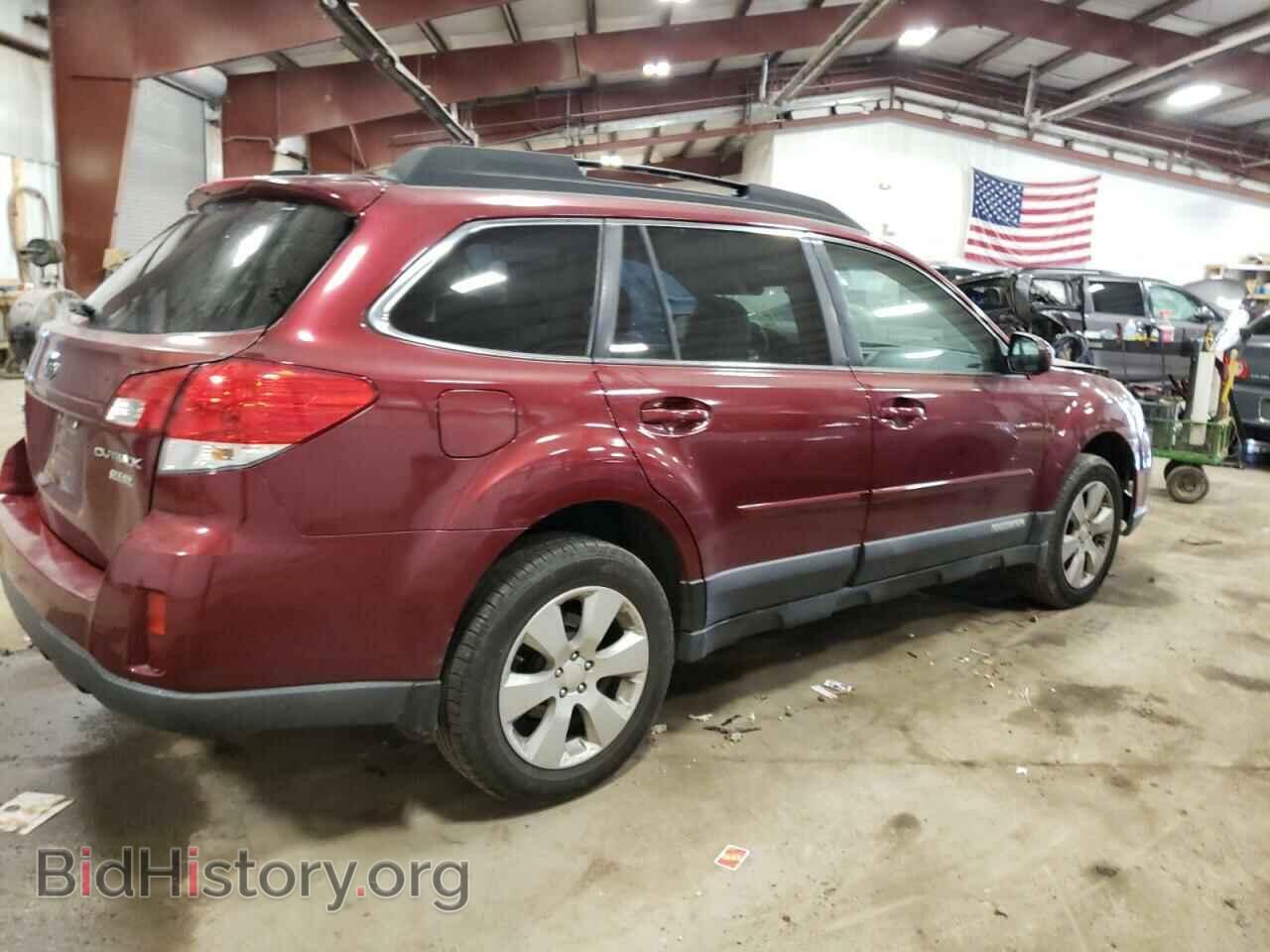 2011 SUBARU OUTBACK - VIN: 4S4BRBGC0B3418310 - Фото 3