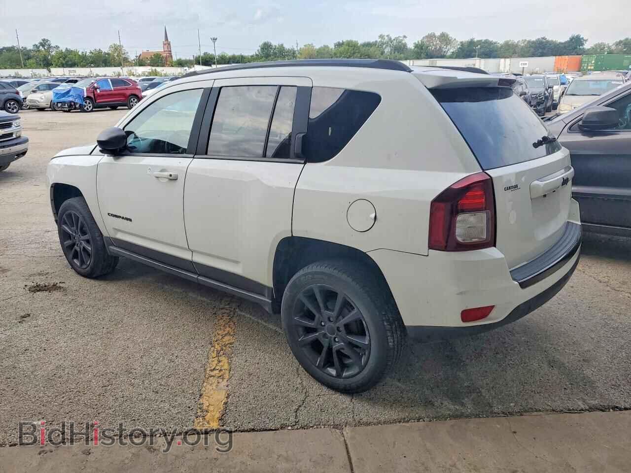 2015 JEEP COMPASS - VIN: 1C4NJCBAXFD367645 - Photo 2