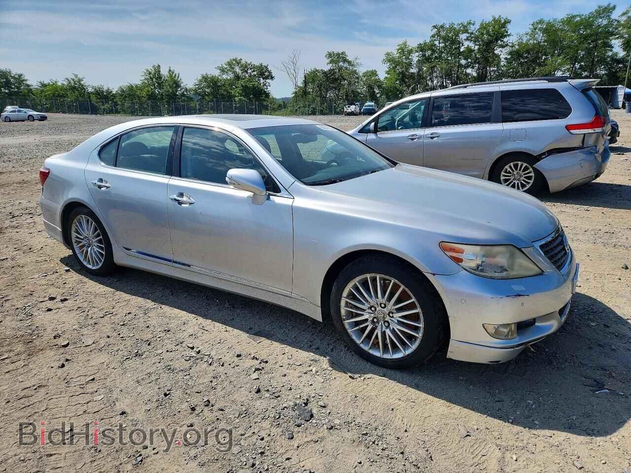 2011 LEXUS LS460 - VIN: JTHBL5EF2B5102897 - Photo 4