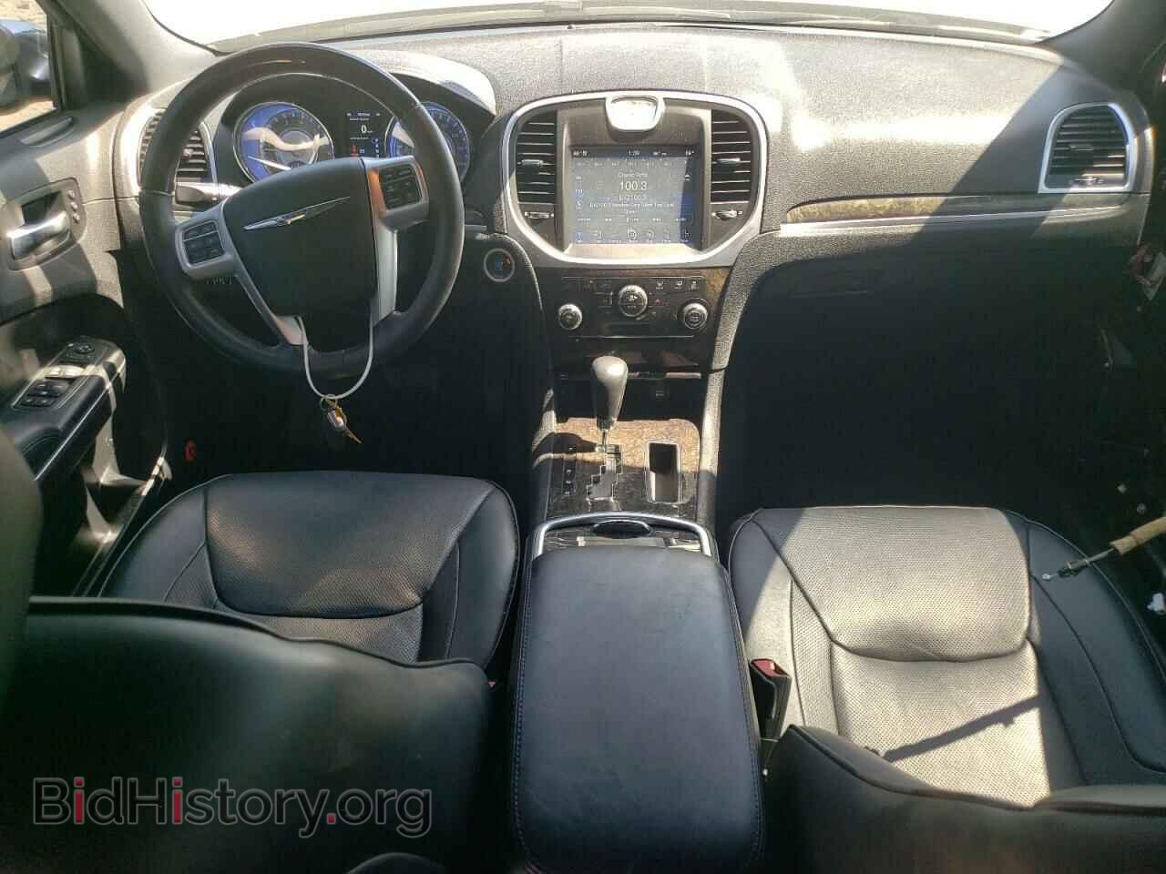 2013 CHRYSLER 300 - VIN: 2C3CCAETXDH599427 - Фото 8