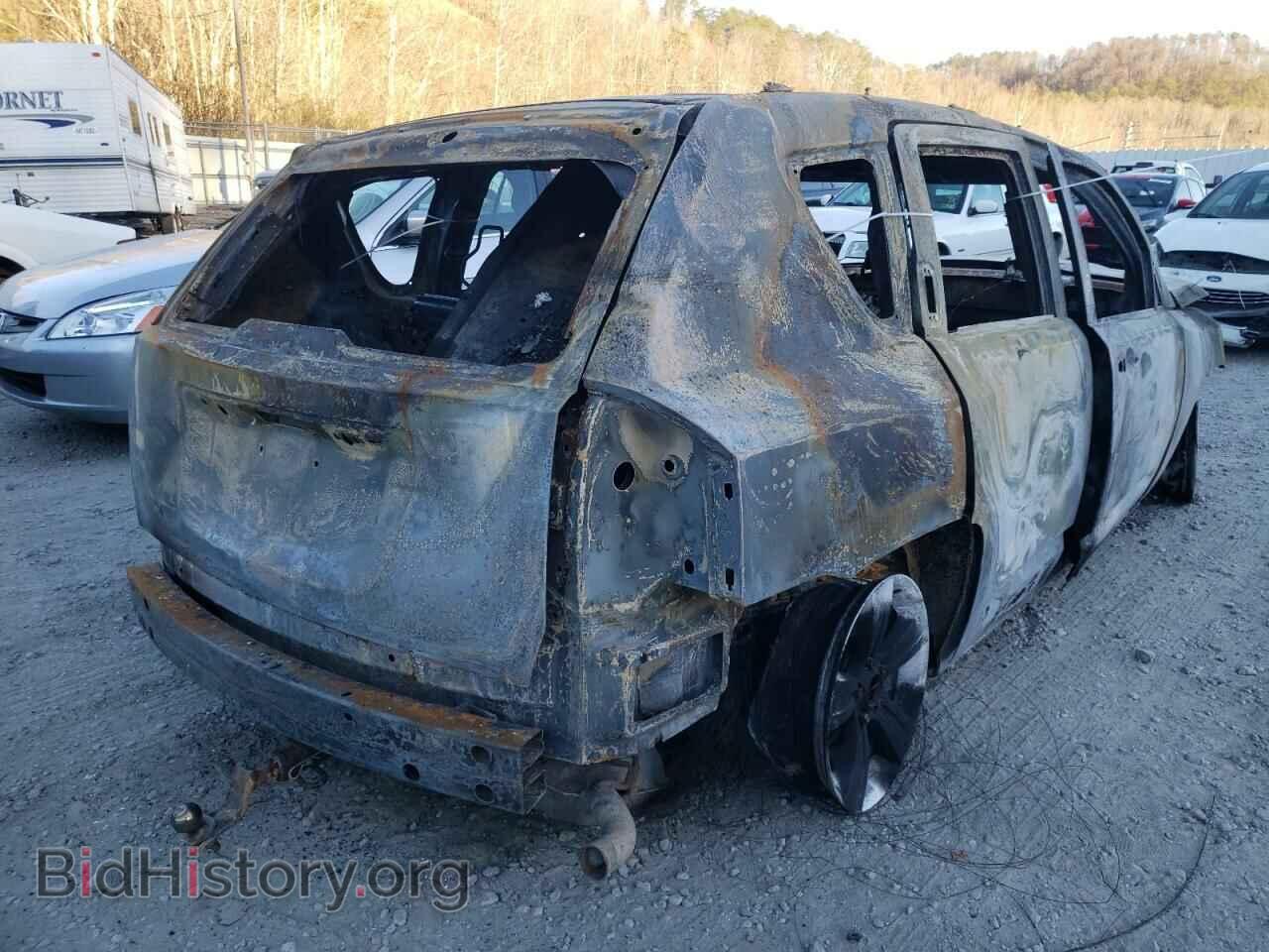 2015 JEEP COMPASS - VIN: 1C4NJDBB9FD121426 - Фото 4