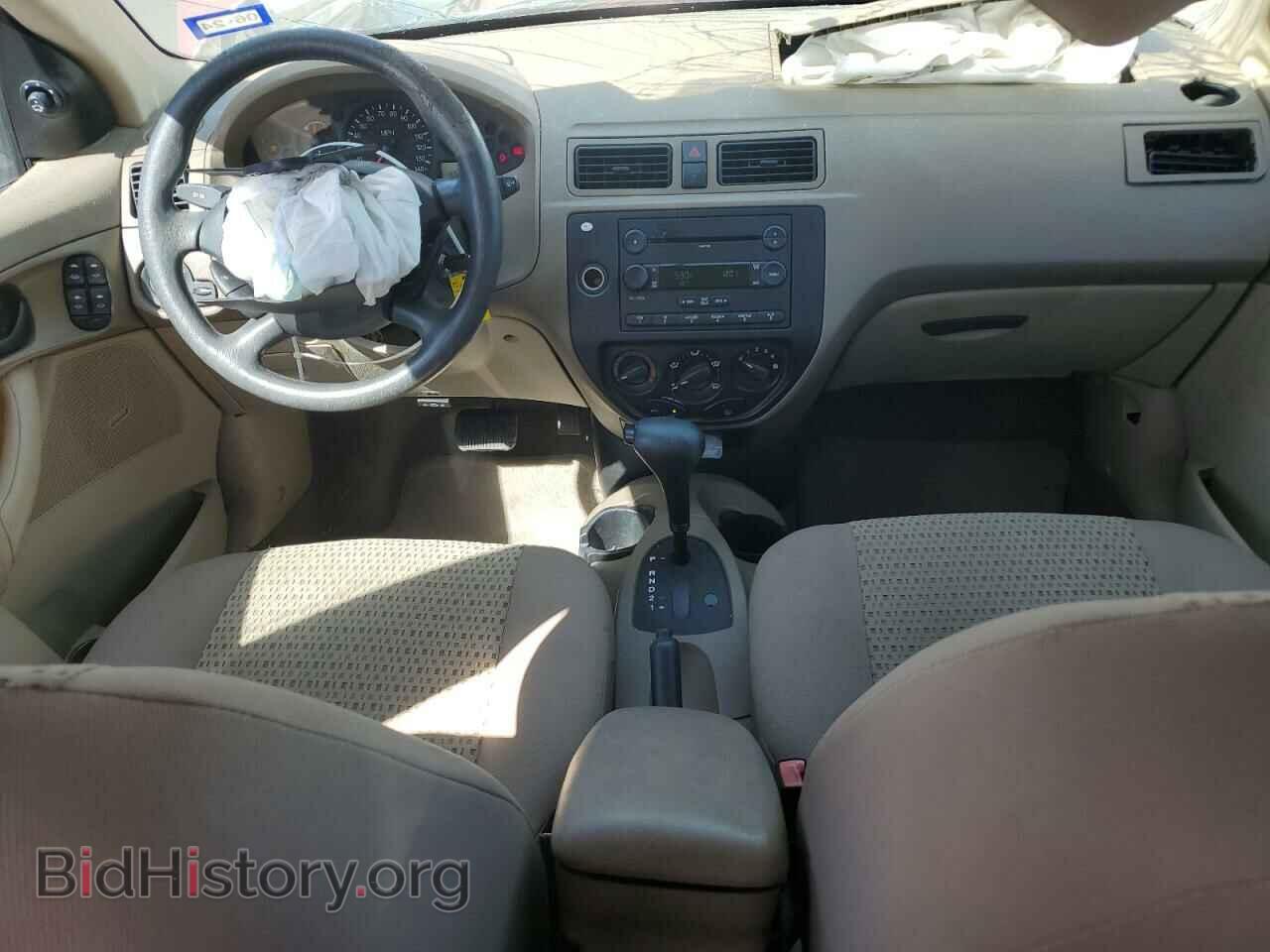 2007 FORD FOCUS - VIN: 1FAFP34N97W307404 - Фото 8