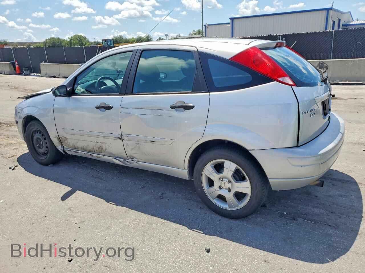 2005 FORD FOCUS - VIN: 3FAFP37N75R110727 - Фото 2