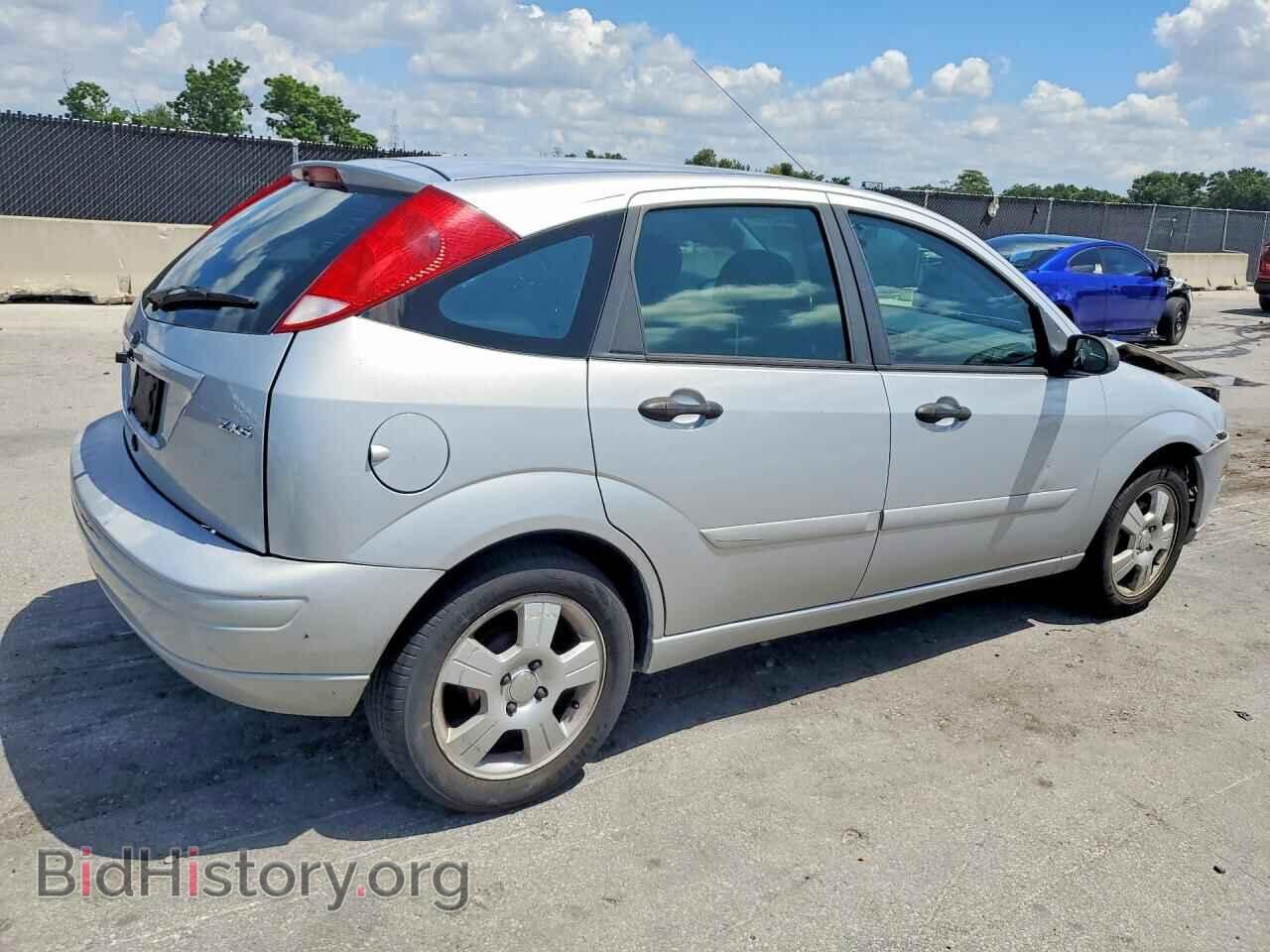 2005 FORD FOCUS - VIN: 3FAFP37N75R110727 - Фото 3