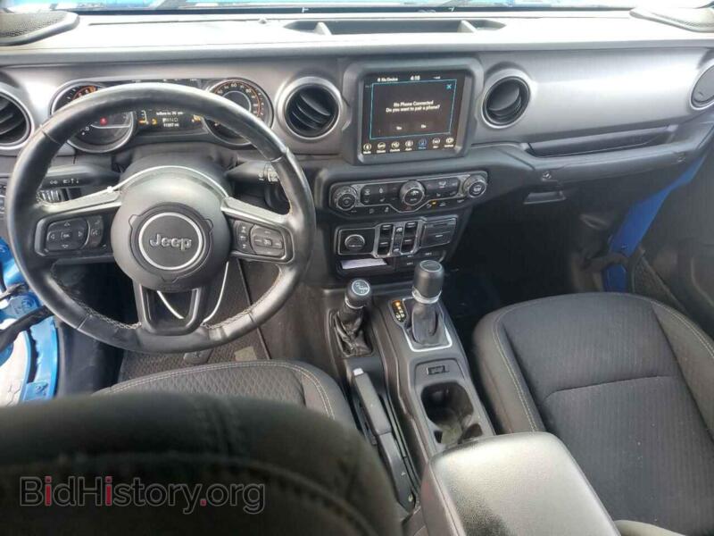 2021 Jeep GLADIATOR (VIN 1C6HJTAG2ML518829) — photo 8 of 12