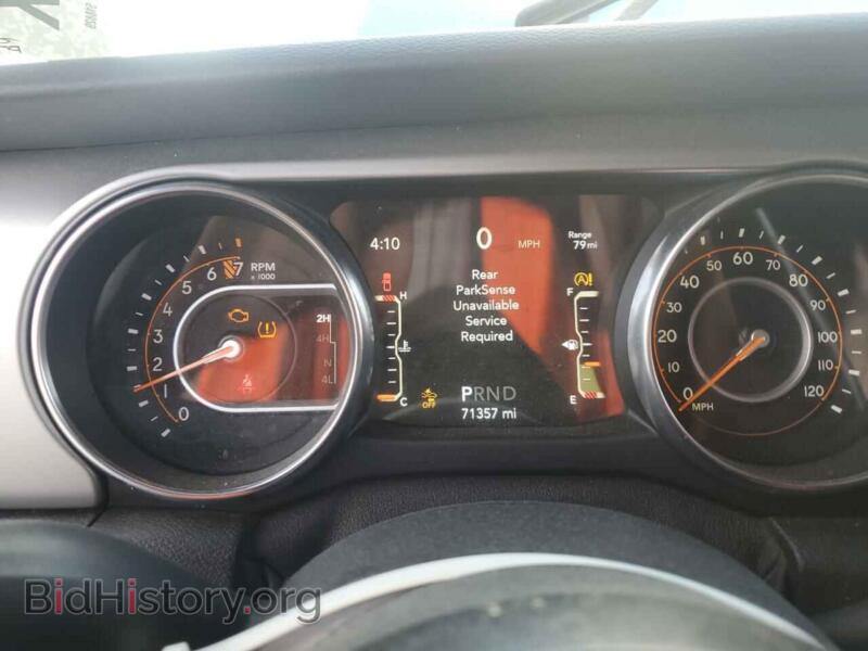 2021 Jeep GLADIATOR (VIN 1C6HJTAG2ML518829) — photo 9 of 12