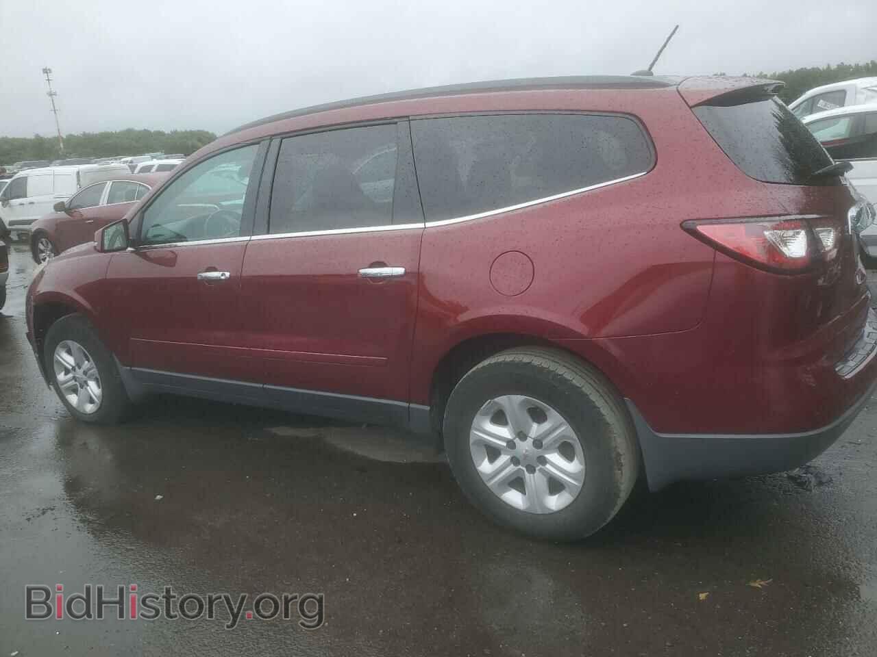 2015 CHEVROLET TRAVERSE - VIN: 1GNKRHKD3FJ103548 - Фото 2