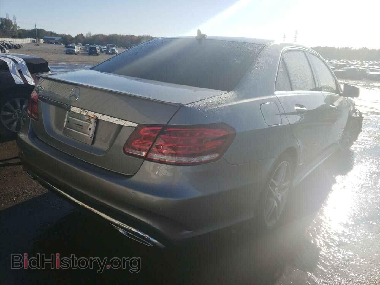 2014 MERCEDES-BENZ E-CLASS - VIN: WDDHF5KB1EA931899 - Фото 3
