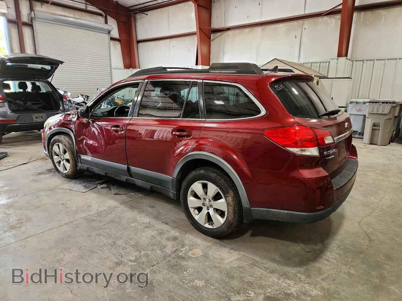 2011 SUBARU OUTBACK - VIN: 4S4BRDKC5B2372840 - Фото 2