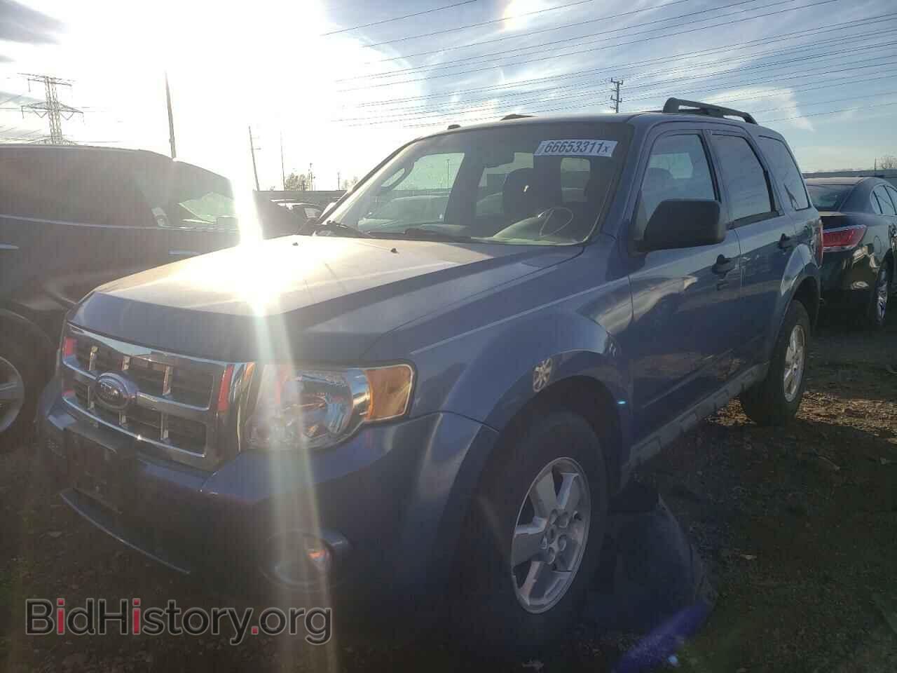 2009 FORD ESCAPE - VIN: 1FMCU03769KB27732 - Фото 2