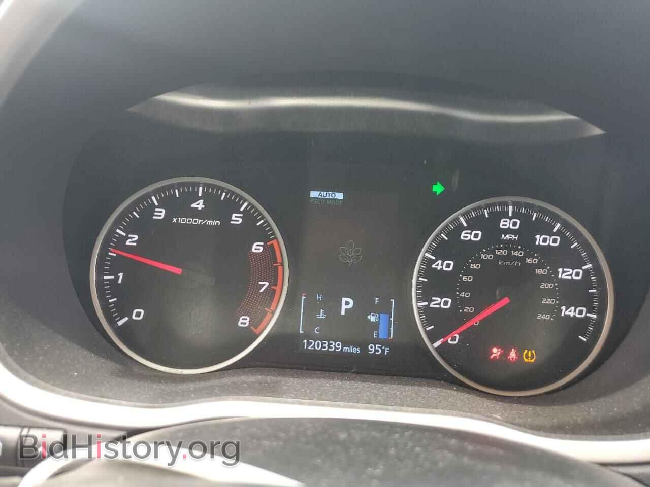 2018 MITSUBISHI ECLIPSE - VIN: JA4AT4AA6JZ064741 - Photo 9