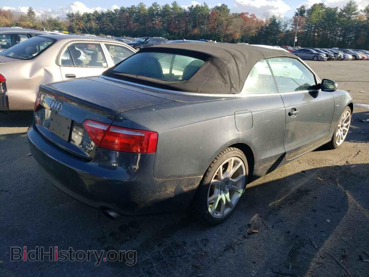 2011 AUDI A5 - VIN: WAUCFAFH3BN013018 - Photo 4