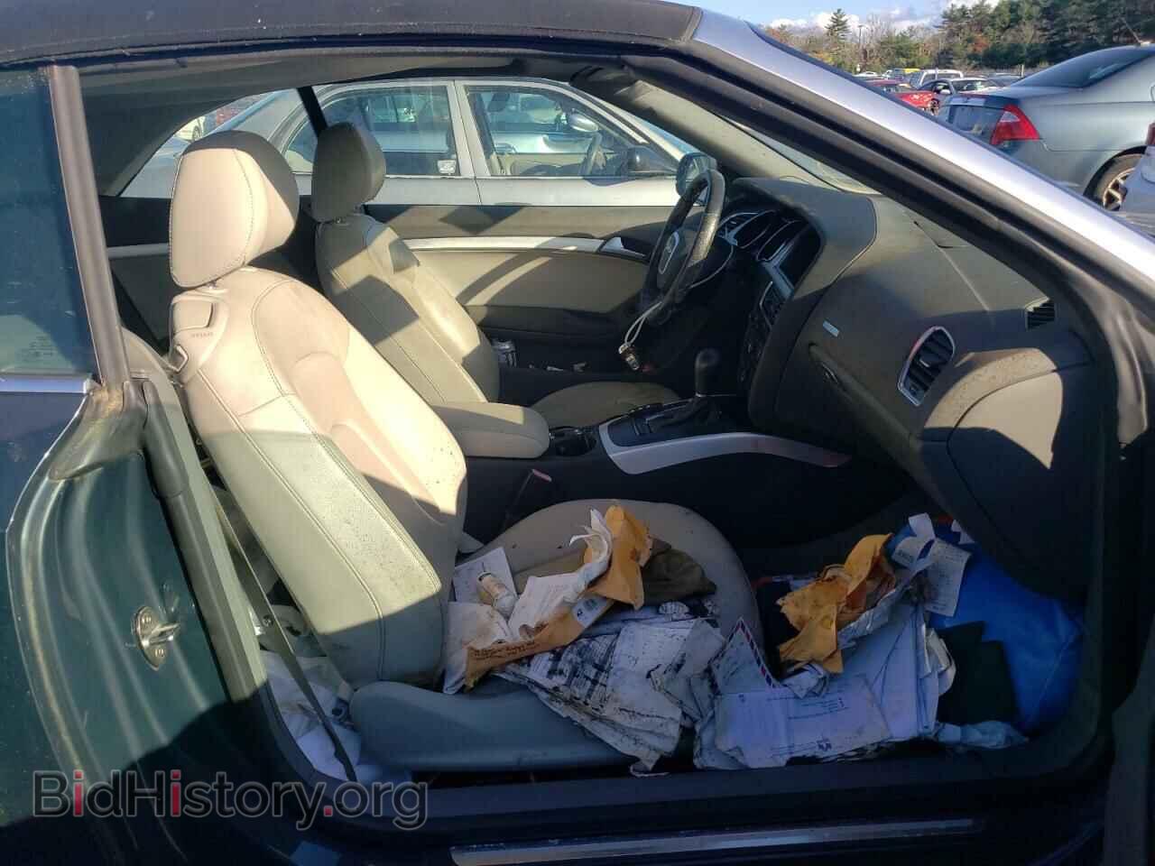 2011 AUDI A5 - VIN: WAUCFAFH3BN013018 - Photo 5