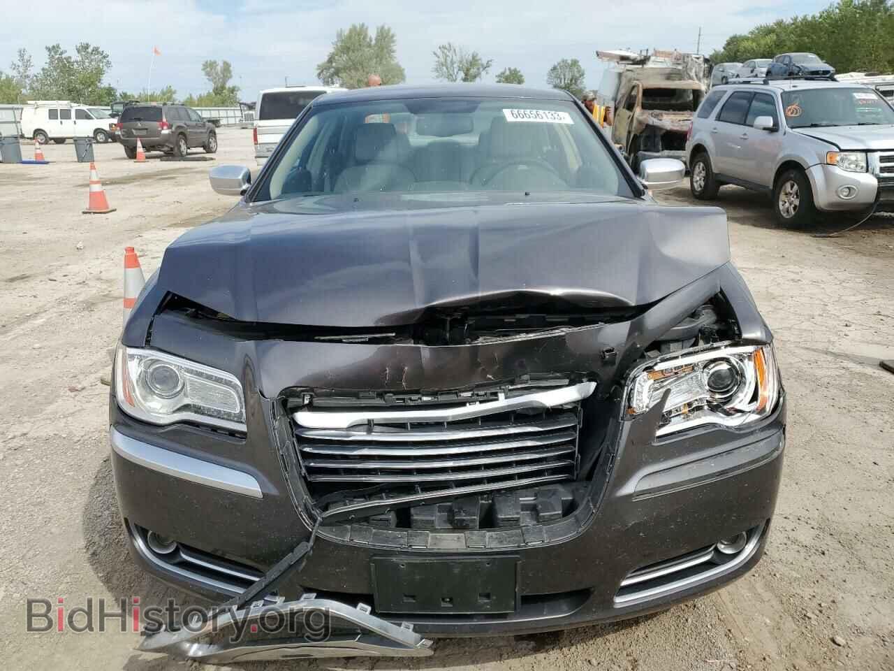 2013 CHRYSLER 300 - VIN: 2C3CCAST7DH589880 - Фото 5