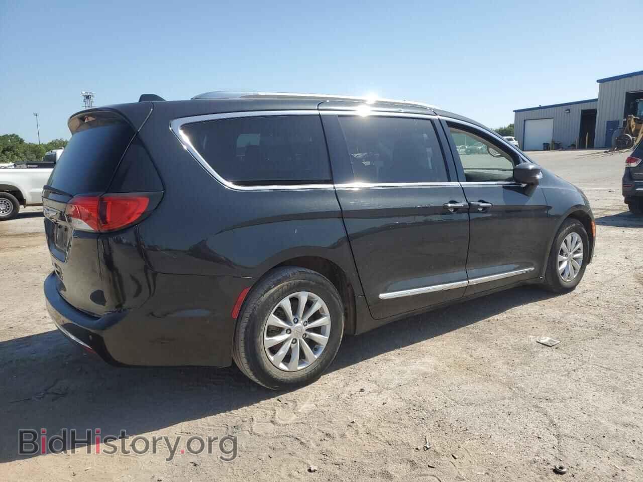 2018 CHRYSLER PACIFICA - VIN: 2C4RC1BG4JR217217 - Фото 3