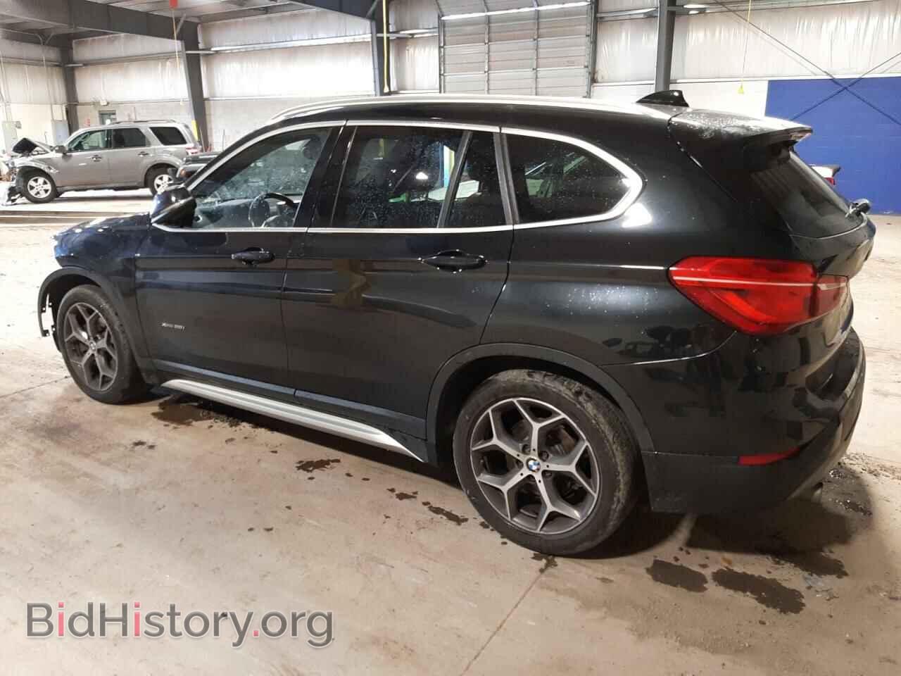 2016 BMW X1 - VIN: WBXHT3C30G5F65403 - Фото 2